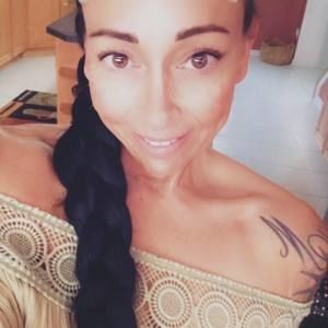 Meet your Posher, Michele